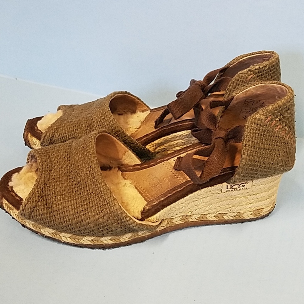 Ugg 1652 Mar Peep Toe Espadrille Sandals 6 olive